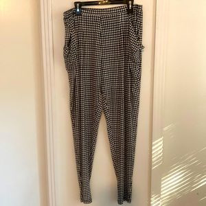 Michael Kors ladies pants 👖